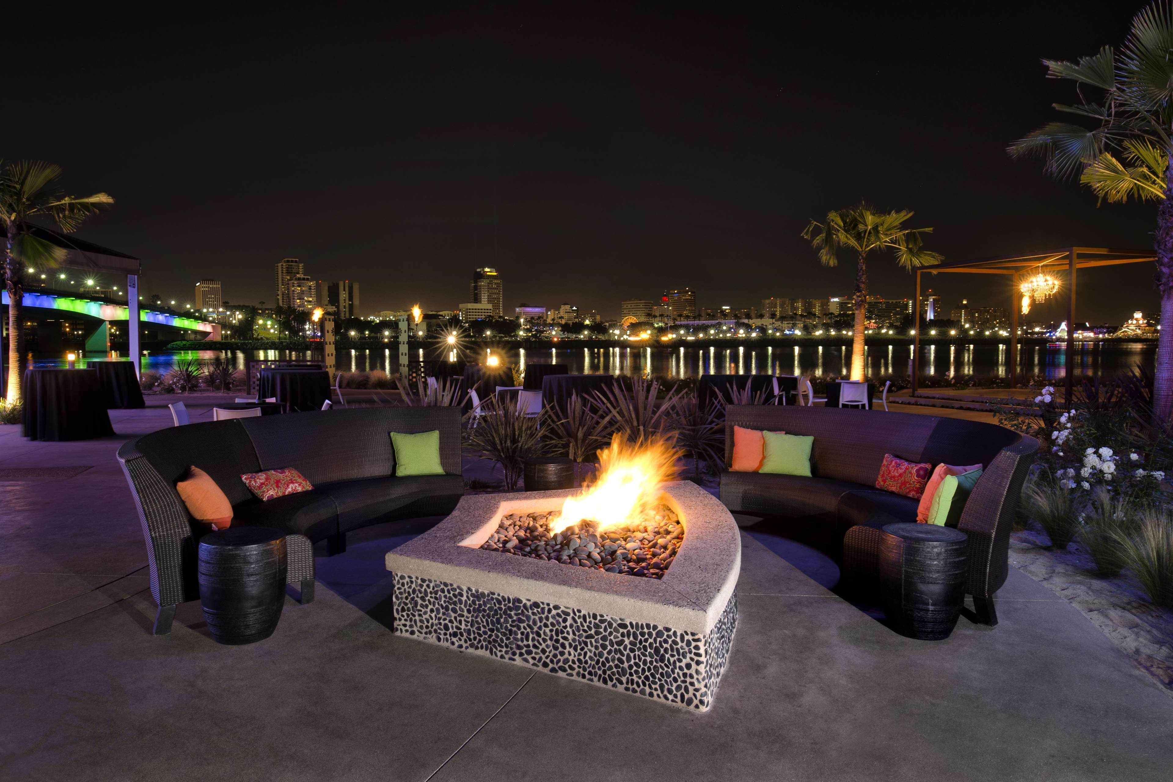 Hotel Maya - A Doubletree By Hilton Hotel Long Beach Extérieur photo