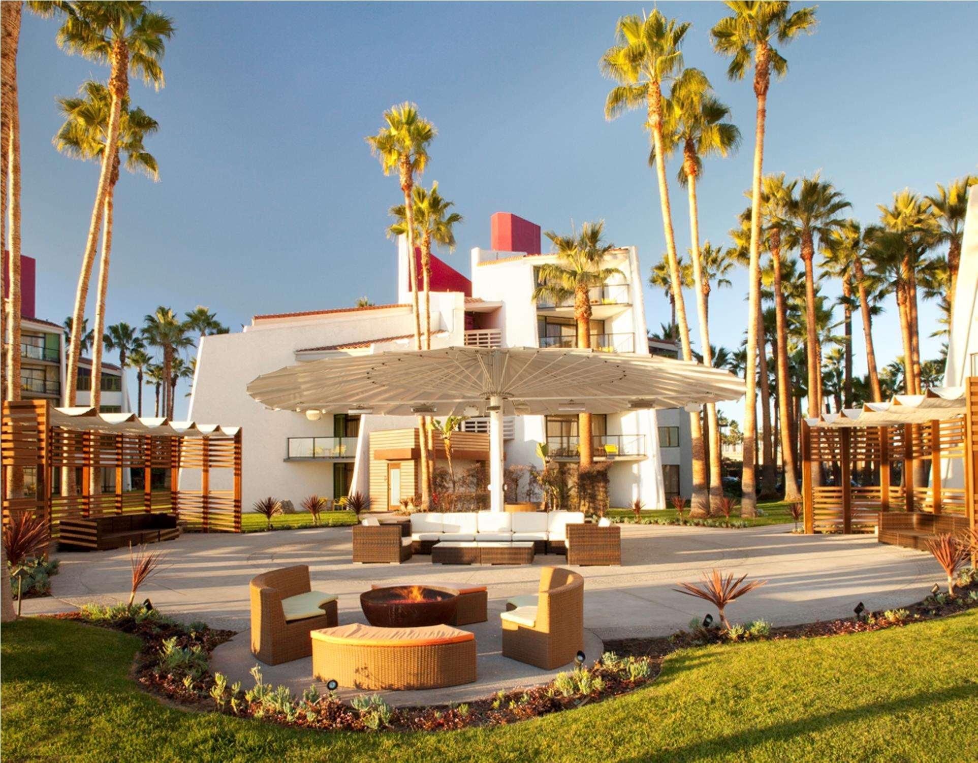 Hotel Maya - A Doubletree By Hilton Hotel Long Beach Extérieur photo
