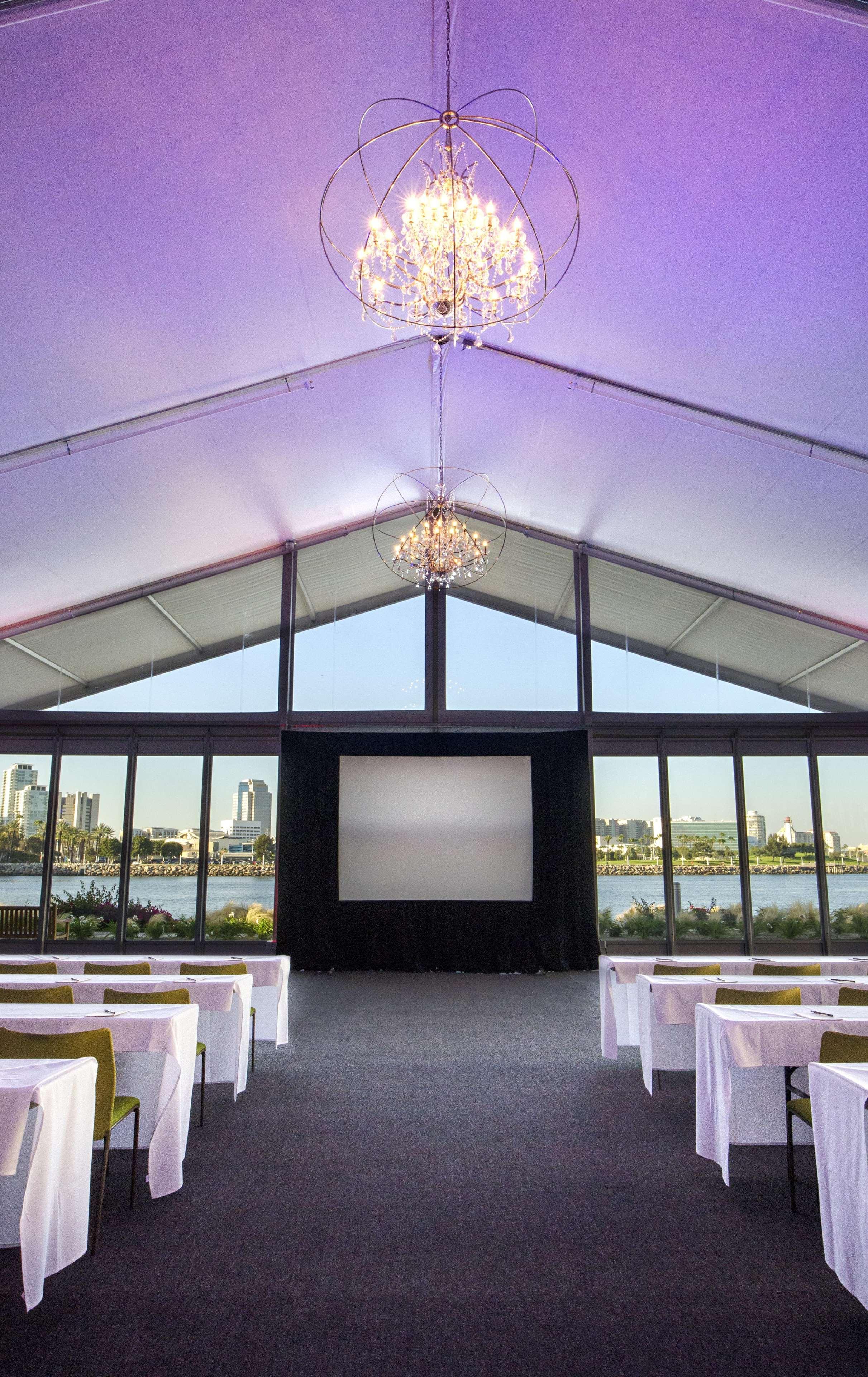 Hotel Maya - A Doubletree By Hilton Hotel Long Beach Extérieur photo