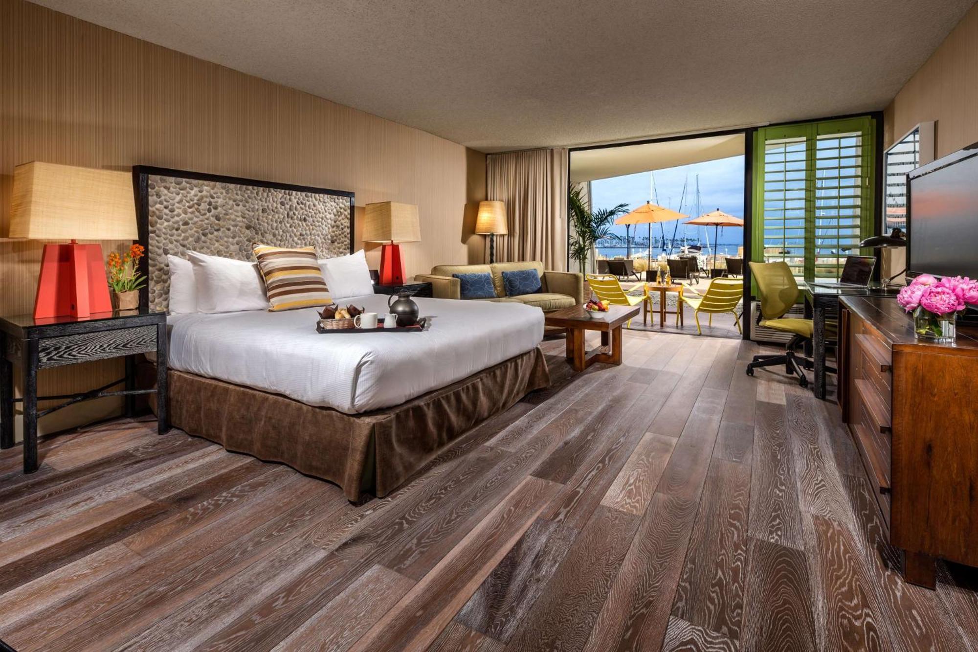 Hotel Maya - A Doubletree By Hilton Hotel Long Beach Extérieur photo